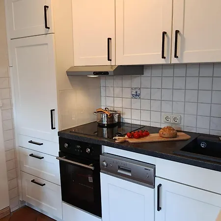 Seeker Huuwen Apartment