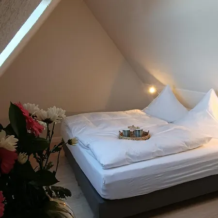 Seeker Huuwen Apartment